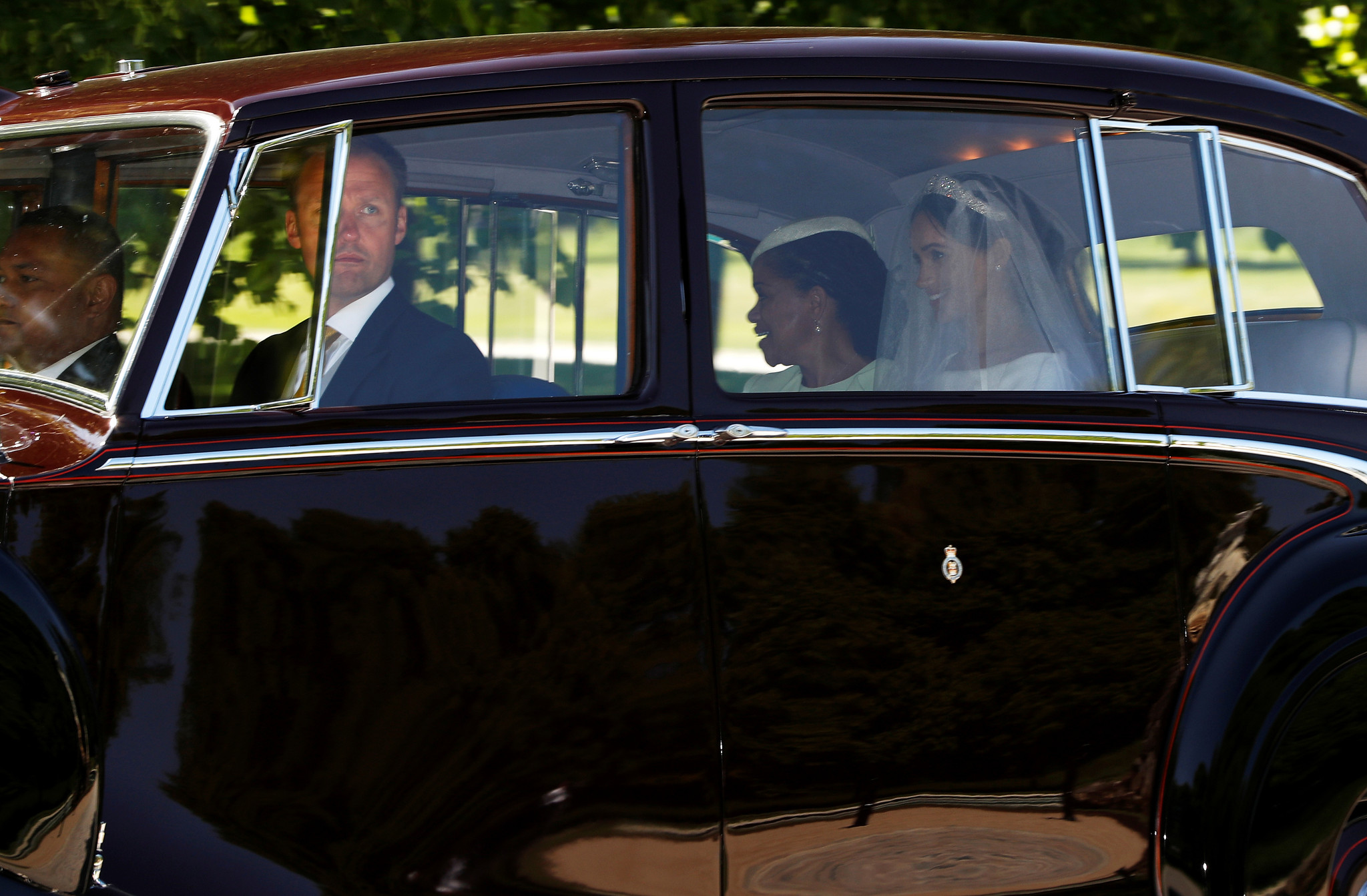 2018-05-19T103500Z_1511604262_RC16941F9EC0_RTRMADP_3_BRITAIN-ROYALS.JPG