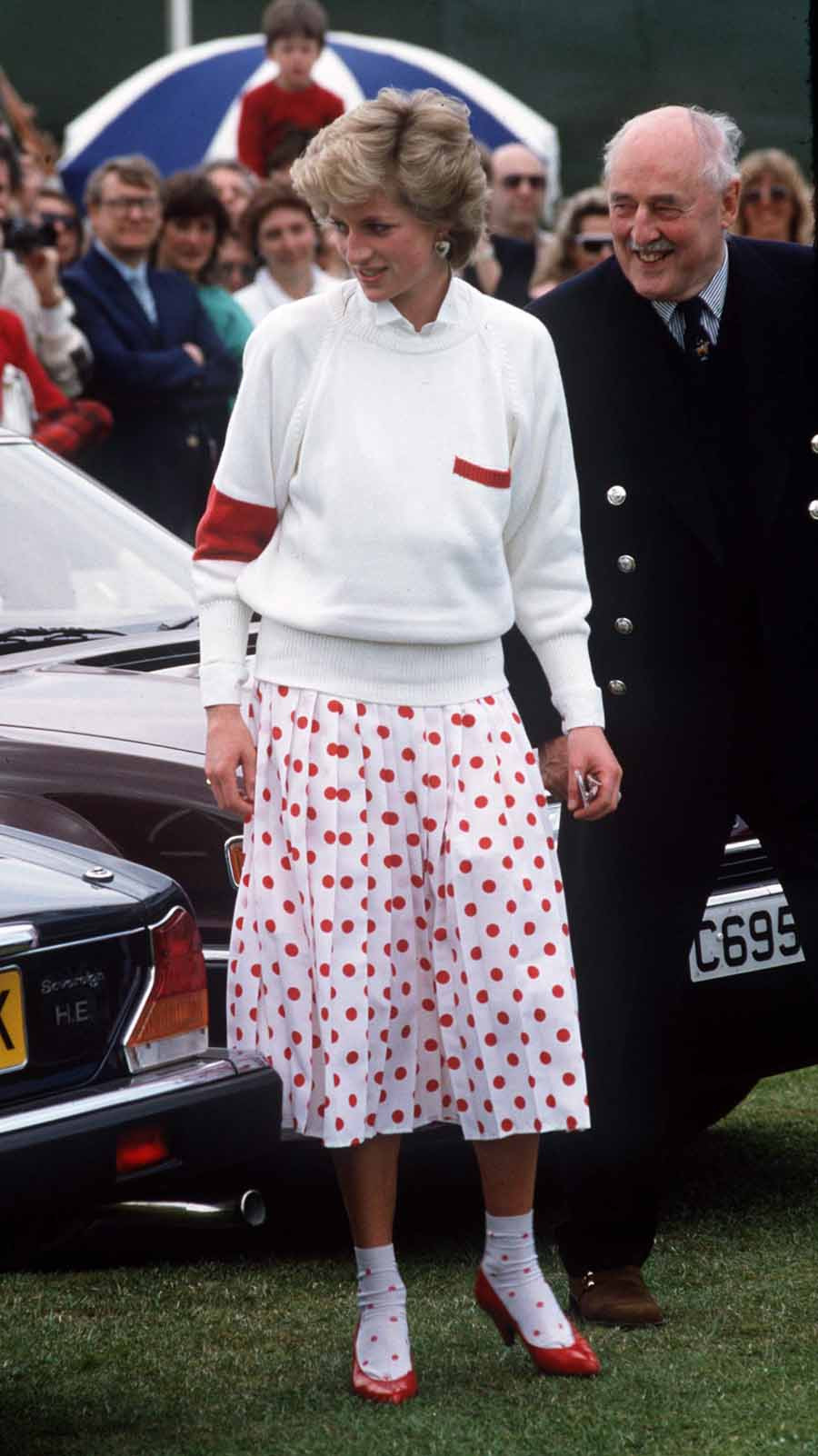 4 Princesa Diana em Windsor em 1986.jpg