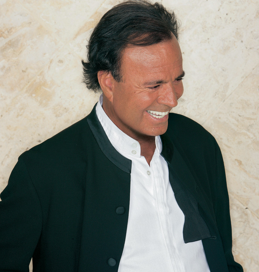 Julio-chaqueta-abierta.jpg