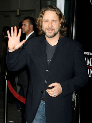 Russell Crowe vai ser baptizado aos 43 anos