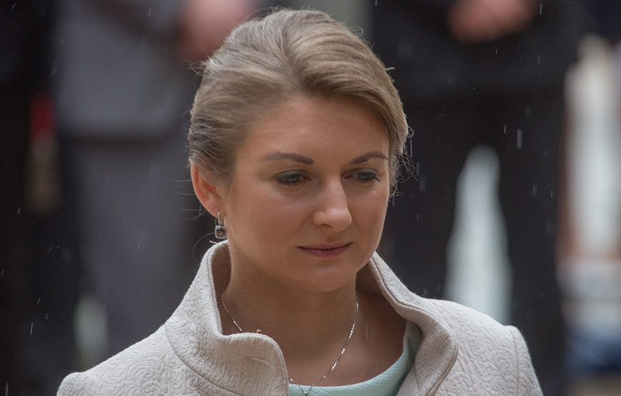 Stephanie.jpg