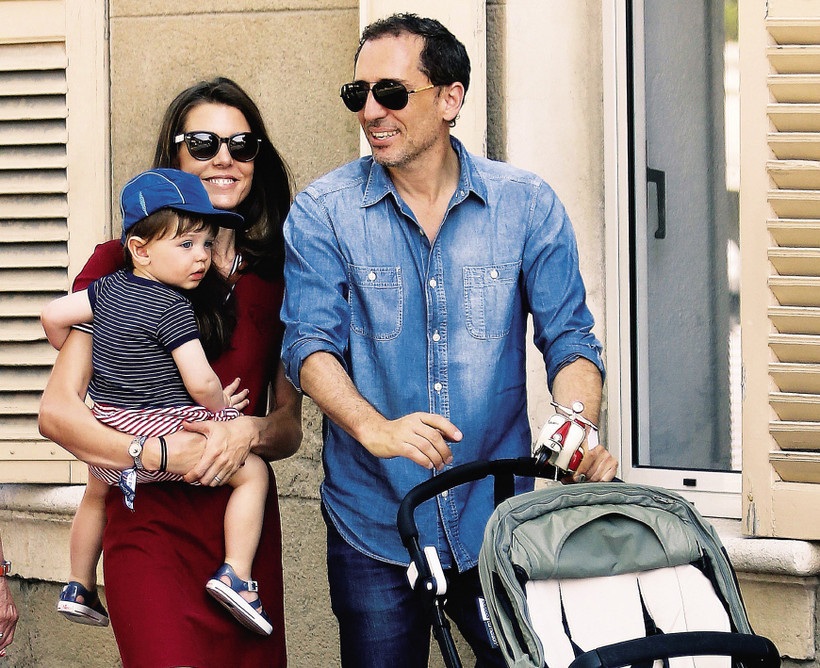 Gad Elmaleh revela detalhes sobre a relação com Charlotte Casiraghi