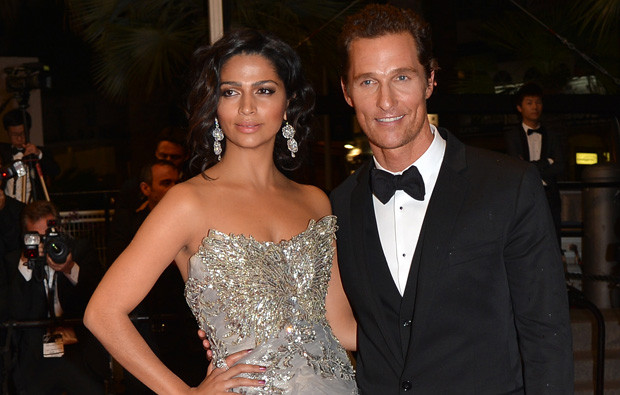 Camila Alves e Matthew McConaughey.jpg