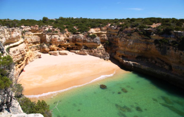 praia_do_barranco.jpg