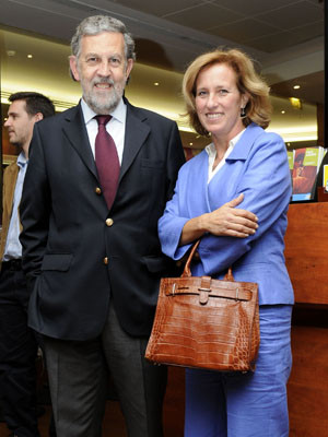 Família de José Miguel Júdice reunida para conhecer novo livro do advogado
