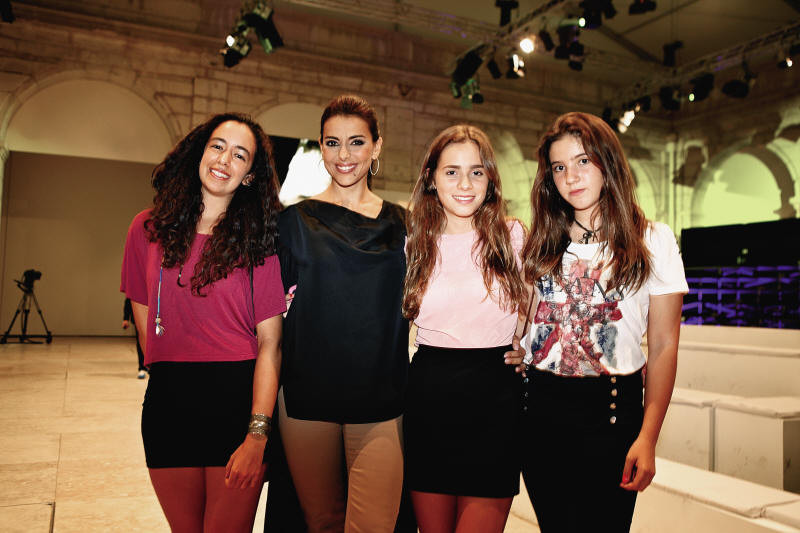 Sara Moita, Catarina Furtado e a enteada, Maria, e Alice Ribeiro.jpg