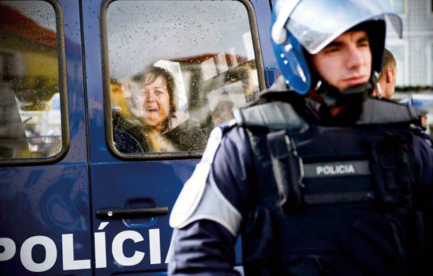 3-fotolegenda-copy.jpg