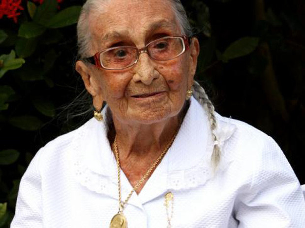 Dona Canô.jpg