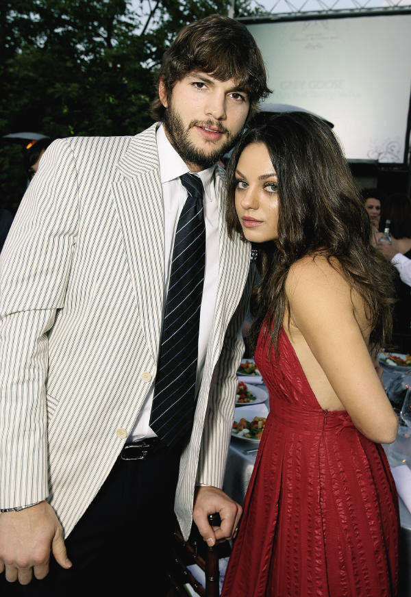 Ashton Kutcher e Mila Kunis.jpg