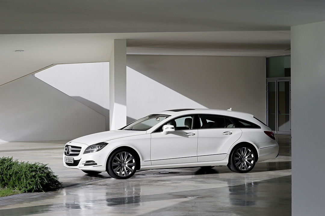 12C637_258.jpg