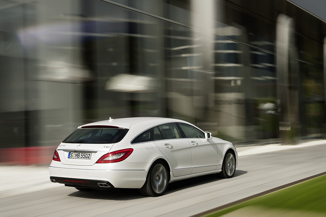 12C637_098.jpg