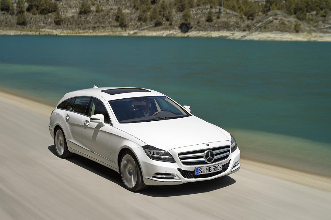 12C637_300.jpg