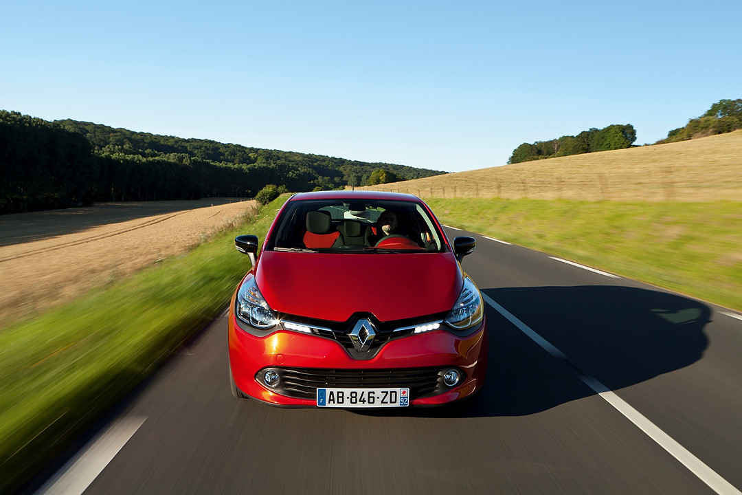 Renault_33416_global_en.jpg