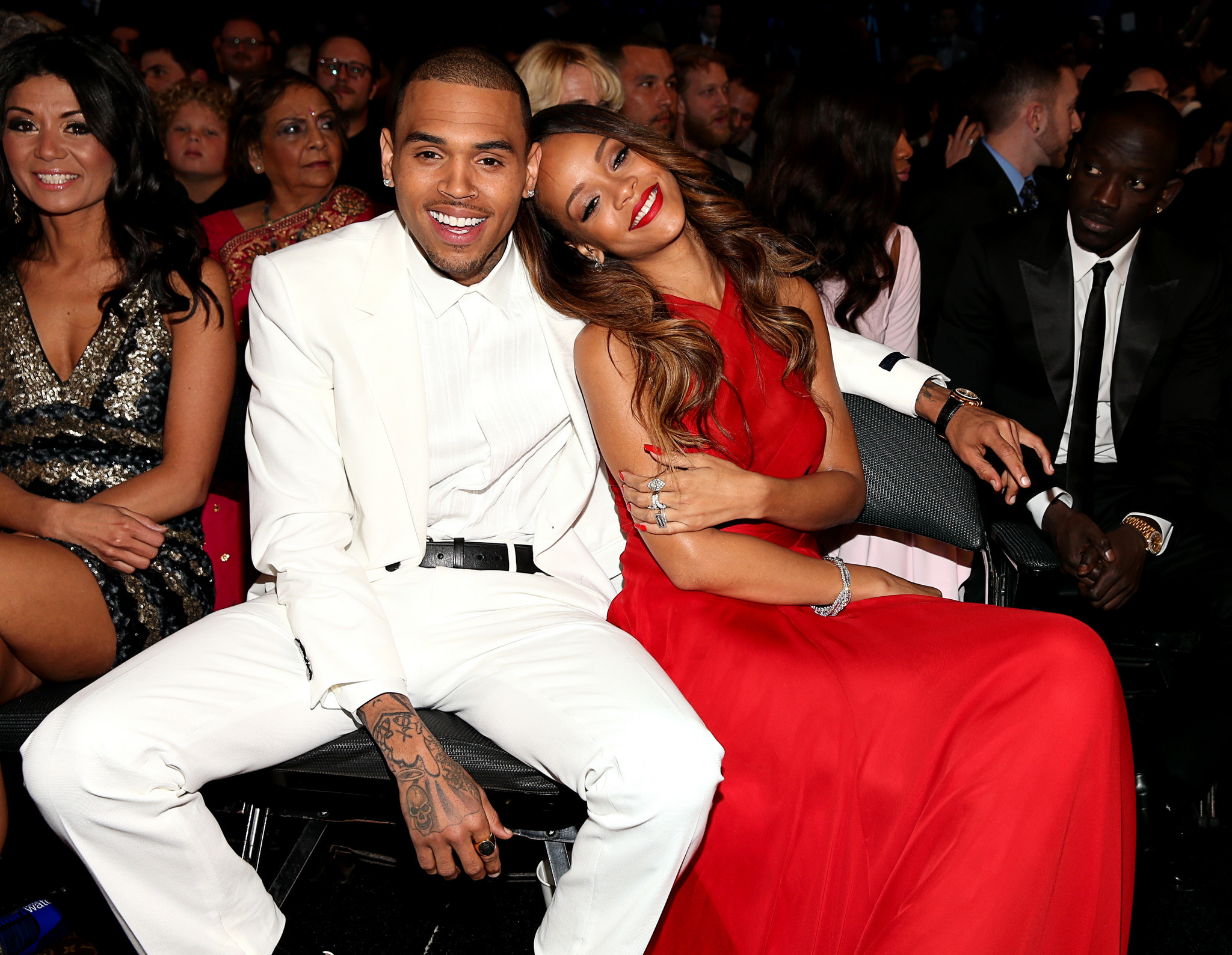 rihanna e chris brown.jpg