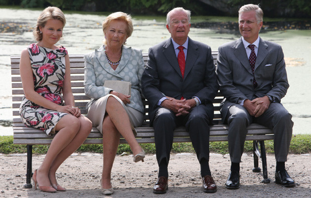 Mathilde, Paola, Alberto e Philippe da Bélgica.jpg