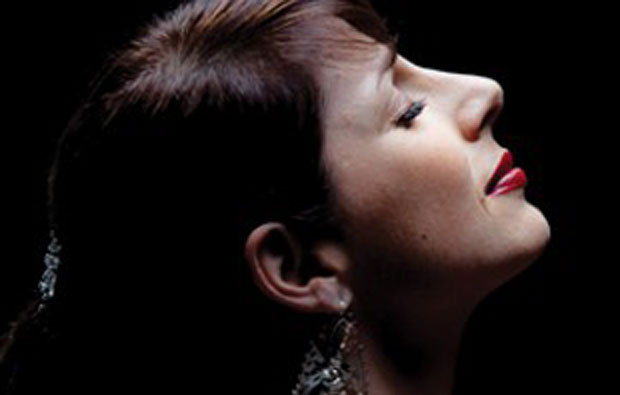 Katia Guerreiro.jpg