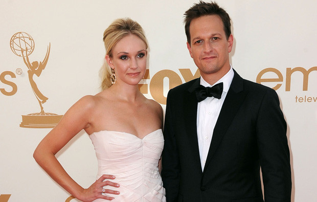 Sophie Flack e Josh Charles.jpg