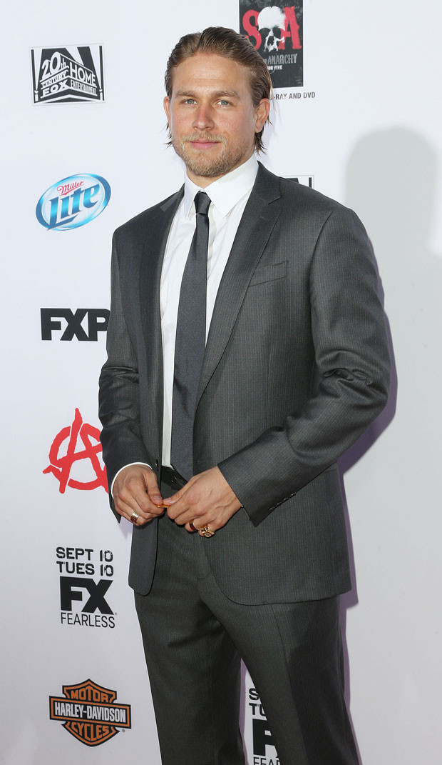Charlie Hunnam.jpg