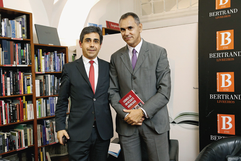 José Gomes Ferreira e Filipe Luís.jpg