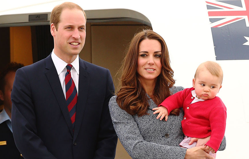 William e Catherine com o filho, George.jpg