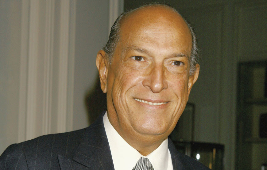 Oscar de la Renta.jpg
