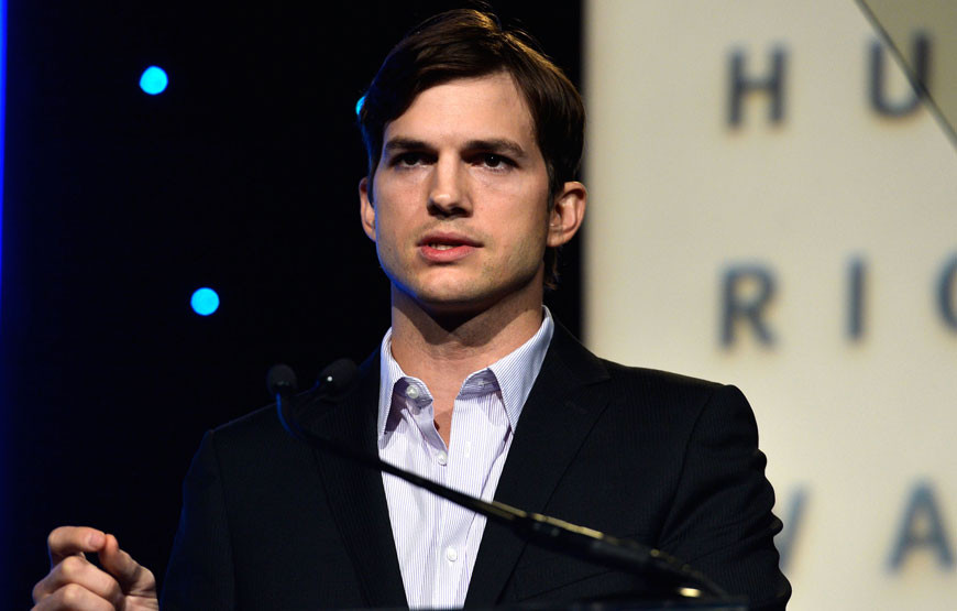Ashton Kutcher.jpg