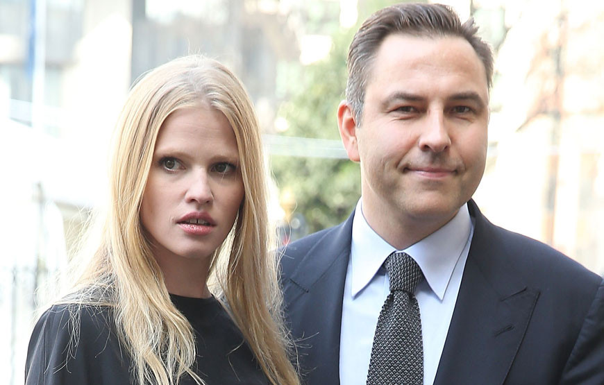 Lara Stone e David Walliams.jpg