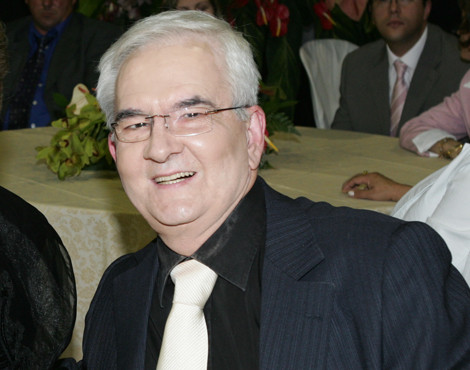 Carlos Castro.jpg
