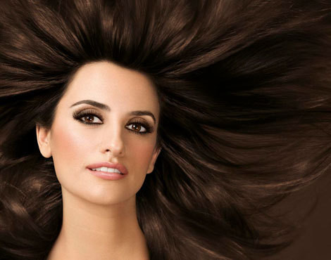 Penélope Cruz é a cara da campanha publicitária