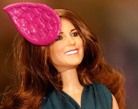 Boneca inspirada em Kate Middleton