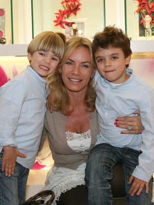 Ewa Rubik, com os filhos Lucas e Mateus