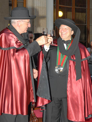 Durão Barroso confrade do vinho do Porto