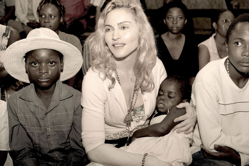 Madonna e Mercy James