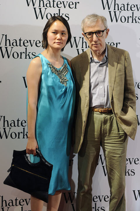 Soon Yi Previn e Woody Allen na estreia de ‘Whatever Works’ 