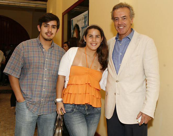 Gustavo, Amélia e António Pinto Basto na Grande Corrida da CARAS