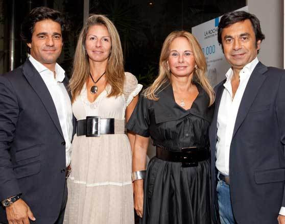 Pedro Belo com a mulher, Daniele Leder, e os pais, Ana Ferreira e Carlos Gonçalves