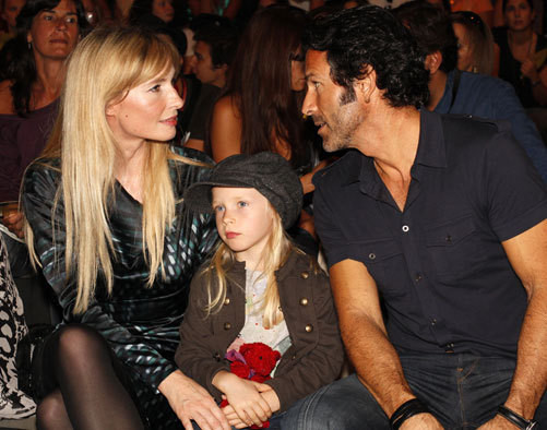 Astrid Werdnig e Paulo Pires com a filha, Chloë