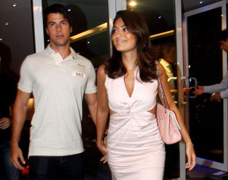 Carlos Eduardo Baptista  e Juliana Paes 