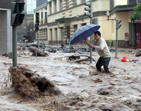 Imagem do temporal na Ilha da Madeira