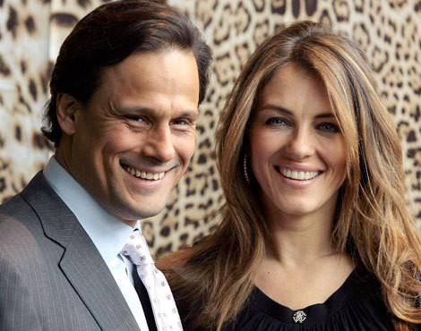 Arun Nayar e Elizabeth Hurley 