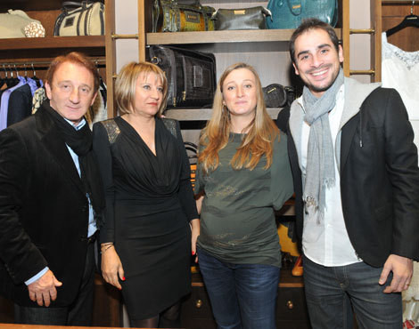 Ana Cristina Póvoas com os pais, Fernando e Ana Póvoas, e com o marido, Pedro Costa