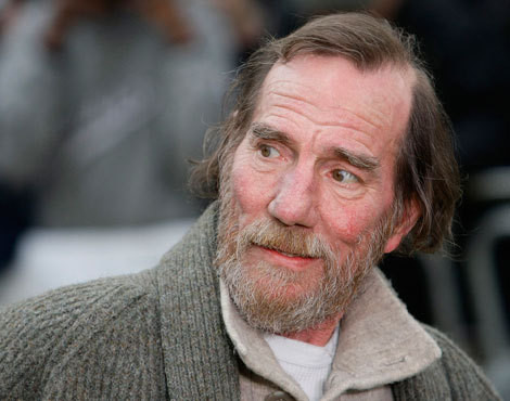 Peter Postlethwaite