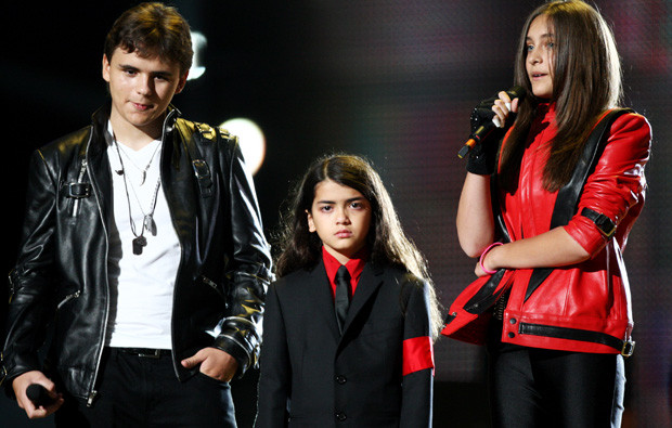 Prince Michael, Blanket e Paris Katherine Jackson.jpg