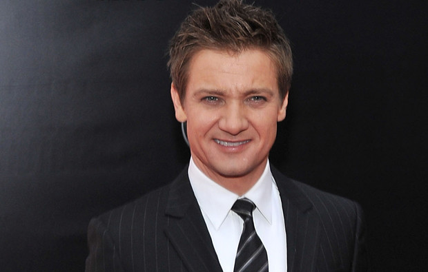 A primeira entrevista de Jeremy Renner depois do grave acidente
