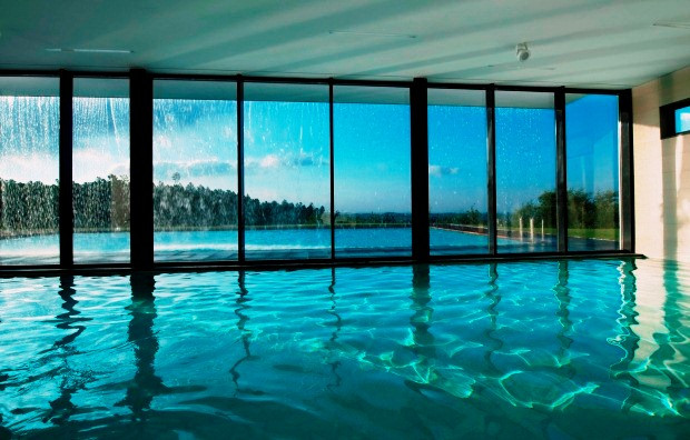 Piscina interior.jpg