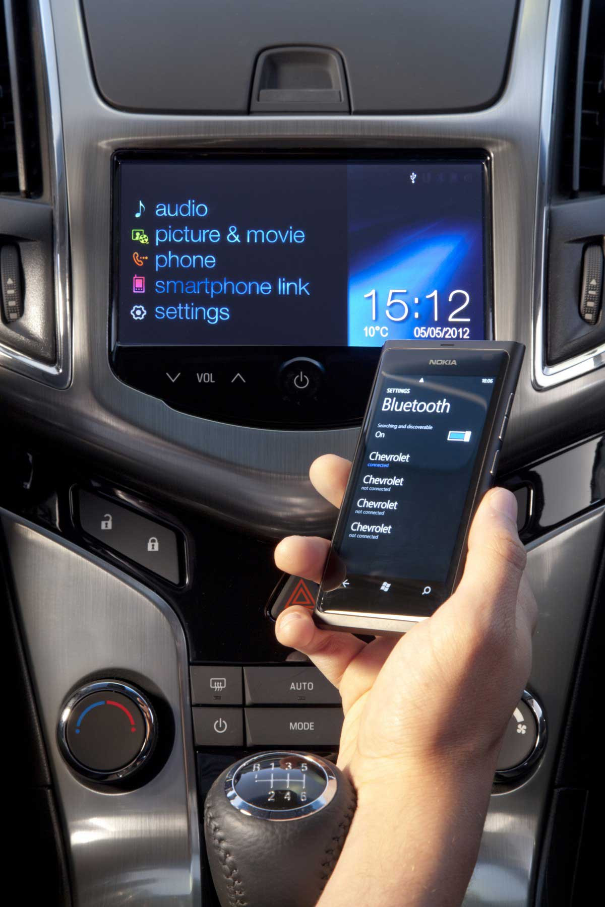 3ChevroletCruzeSW_Interior_.jpg