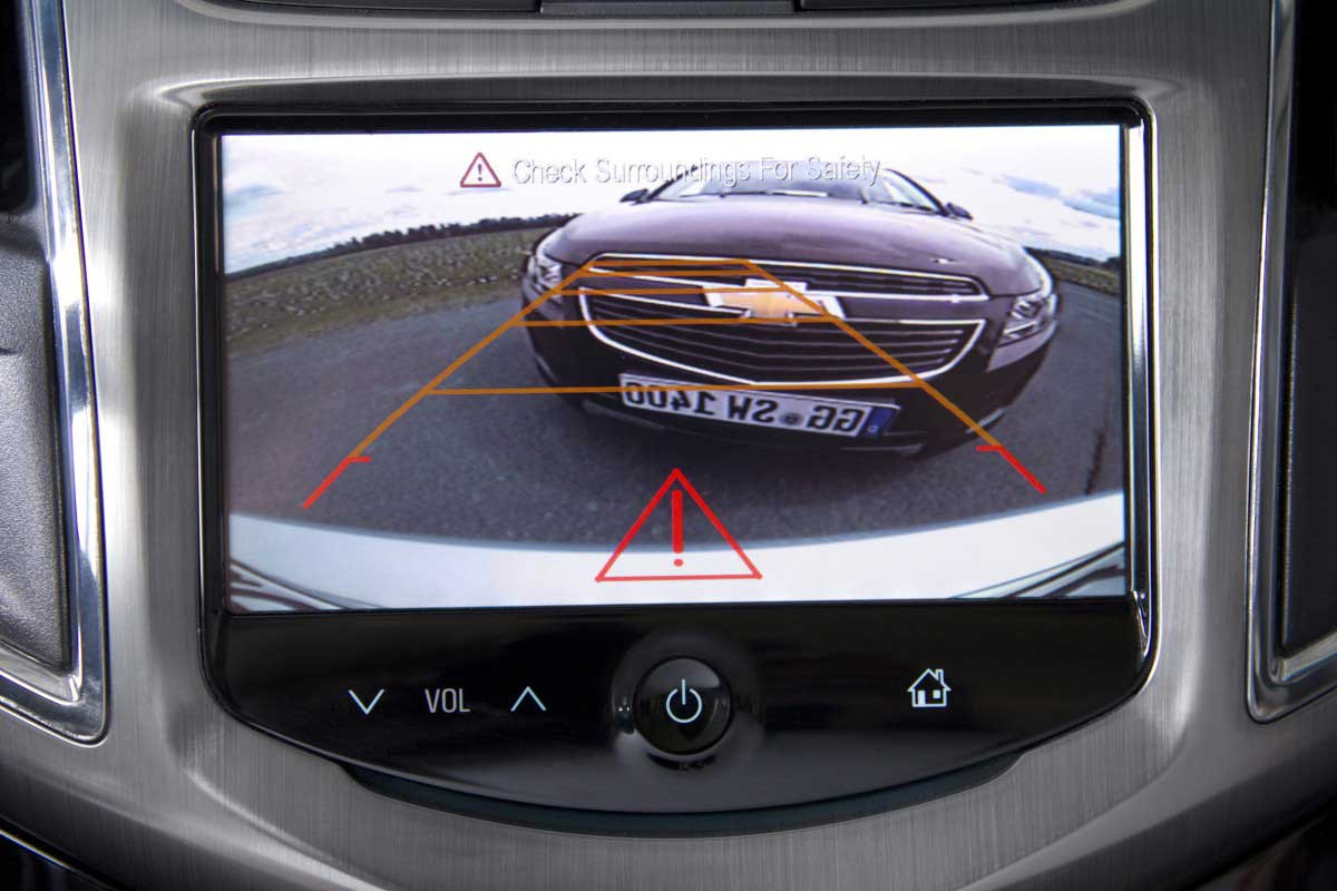 ChevroletCruzeSW_Interior_1.jpg