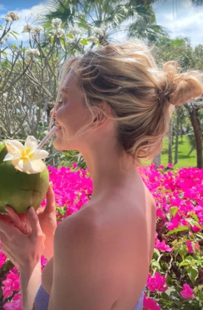 Príncipe Constantino da Grécia confirma namoro com Poppy Delevingne
