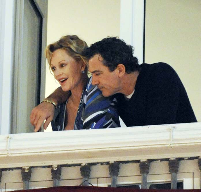 Melanie Griffith recorda as celebrações da Semana Santa ao lado de Antonio Banderas