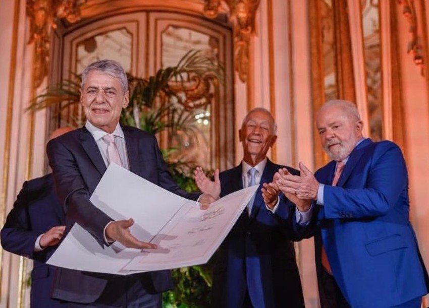 Chico Buarque recebe Prémio Camões